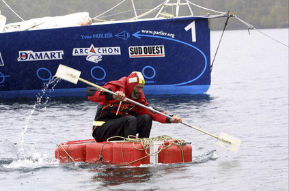 Yves Parlier (FRA) Vendée Globe 2000-01