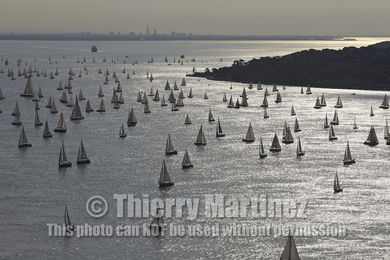 2014 JP Morgan Asset Management Round the Island Race .