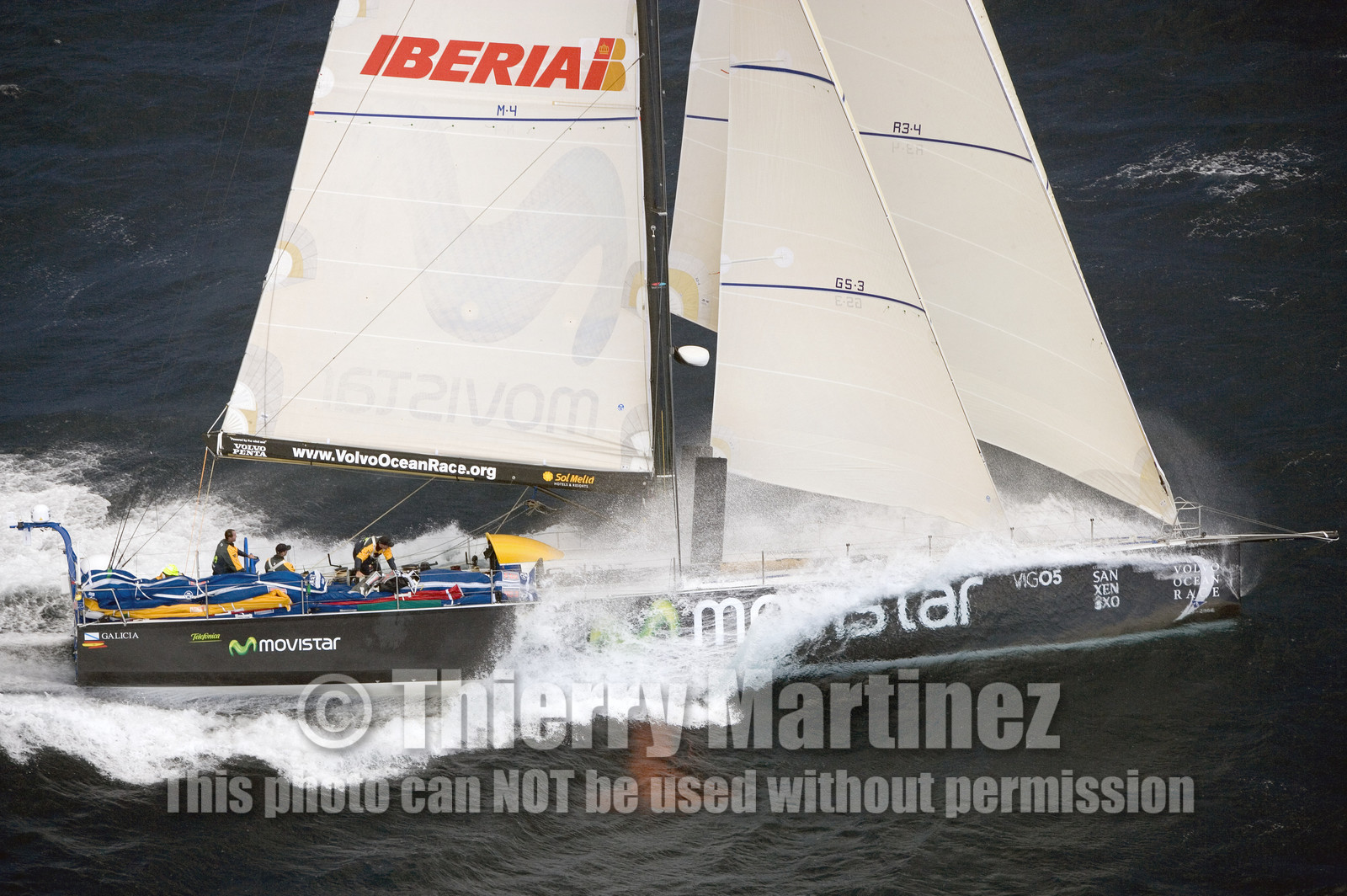 VOLVO OCEAN RACE START - VIGO-SPAIN- 12NOV 2005