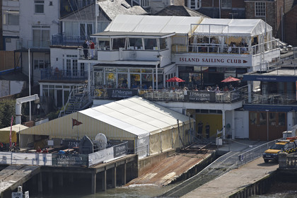 2014 JP Morgan Asset Management Round the Island Race .