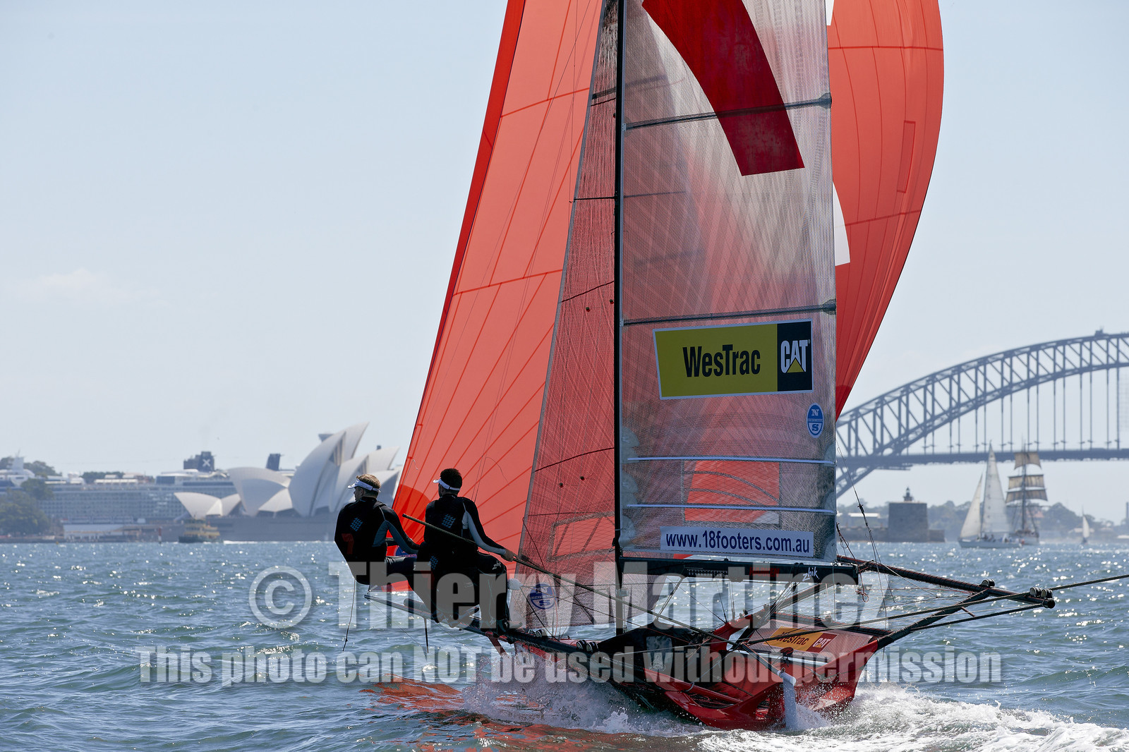 15_018942-Skiff-Sydney