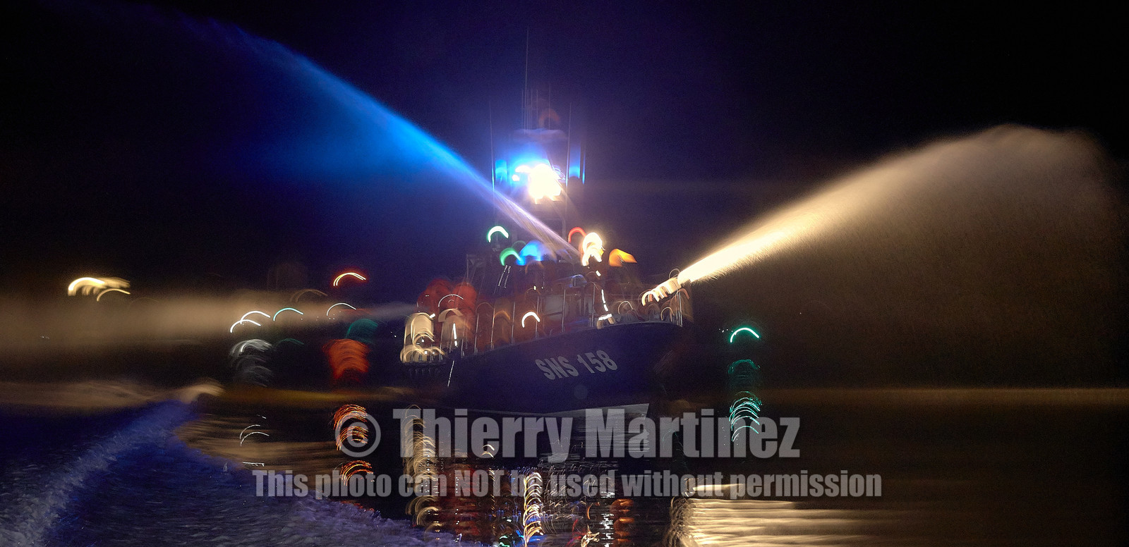 MAXI  SPINDRIFT 2 Jules Verne trophy  2015 2016 attempt.