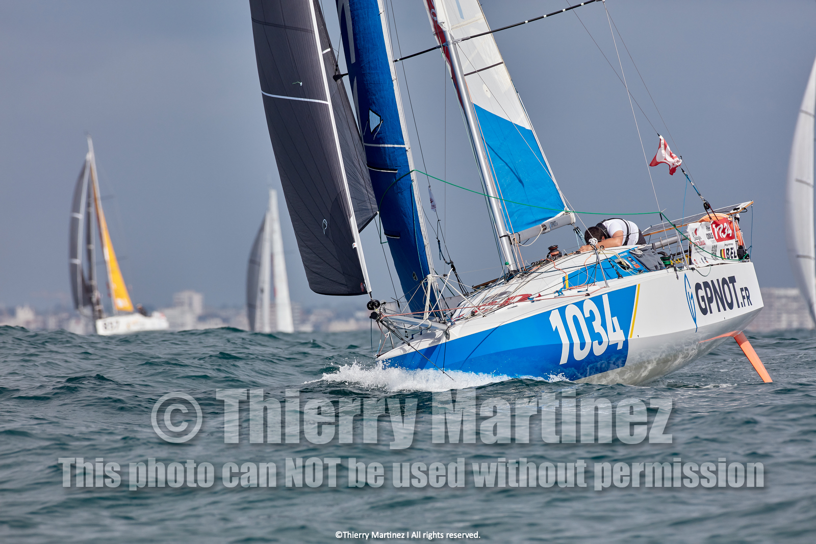 23_22809   © Thierry Martinez. LES SABLES D'OLONNE, 85 - FRANCE 25 septembre 2023.Départ MINI TRANSAT 2023. Départ du Dimanche 24 septembre retardé au Lundi 25 Sept .Les Sables d’Olonne (FRA)    Santa Cruz de la Palma ( Canaries)    St François ( Guadeloupe): 4050 NM.