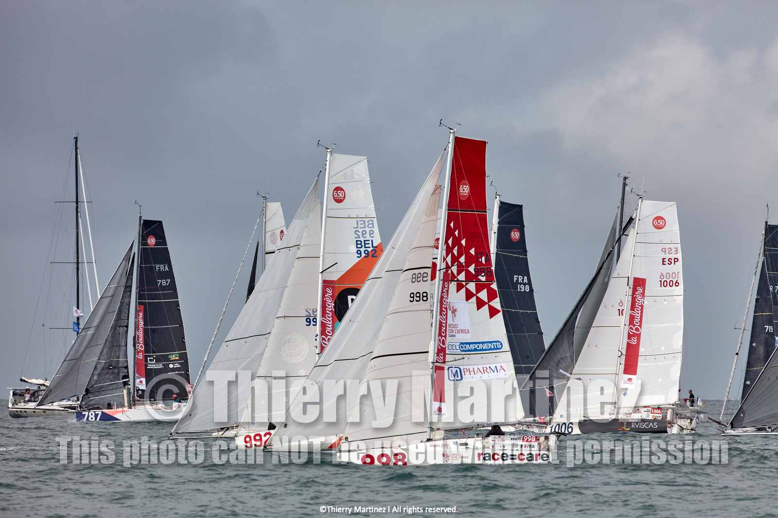 23_22372   © Thierry Martinez. LES SABLES D'OLONNE, 85 - FRANCE 25 septembre 2023.Départ MINI TRANSAT 2023. Départ du Dimanche 24 septembre retardé au Lundi 25 Sept .Les Sables d’Olonne (FRA)    Santa Cruz de la Palma ( Canaries)    St François ( Guadeloupe): 4050 NM.