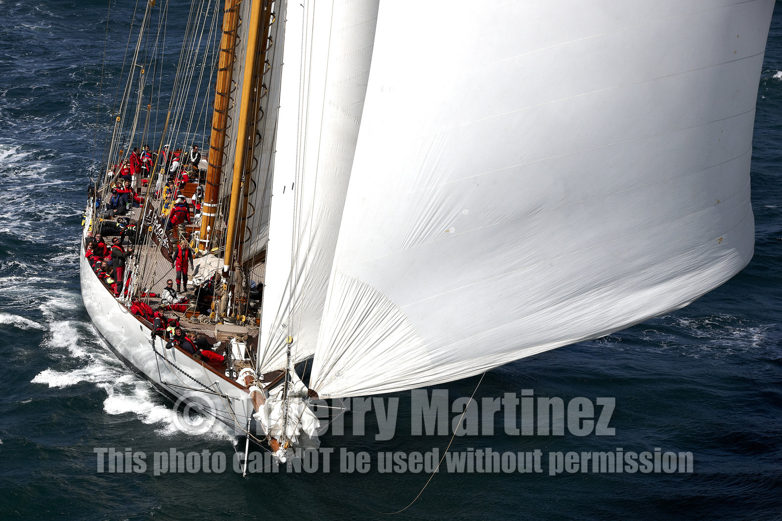 JP Morgan Asset Management Round The Island Race.