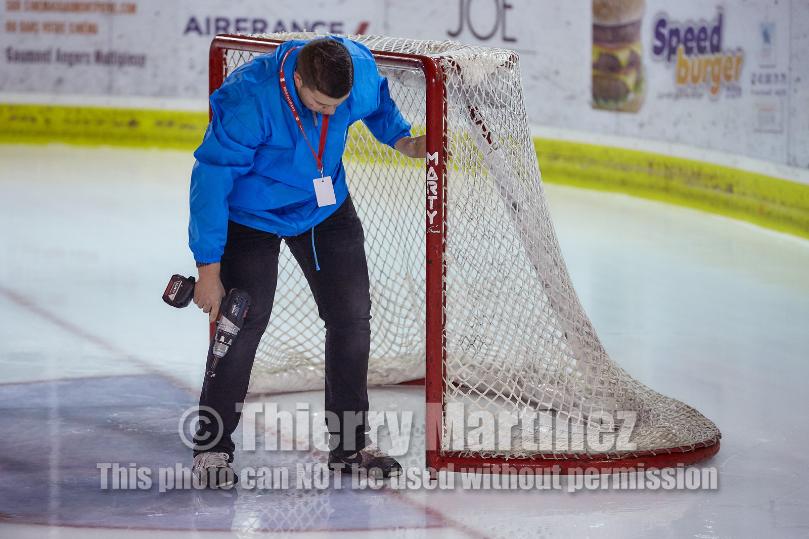 THM_16_01794-HOCKEY