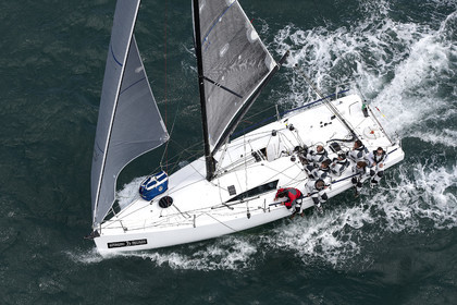 JP Morgan Asset Management Round The Island Race.