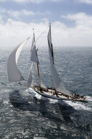 JP Morgan Asset Management Round The Island Race.