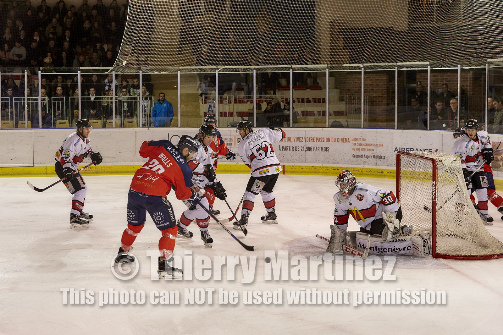 THM_16_01650-HOCKEY