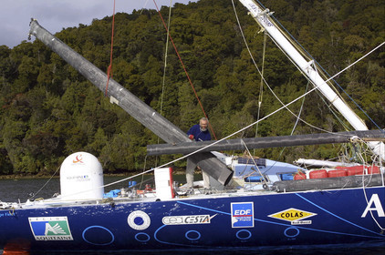 Yves Parlier (FRA) Vendée Globe 2000-01