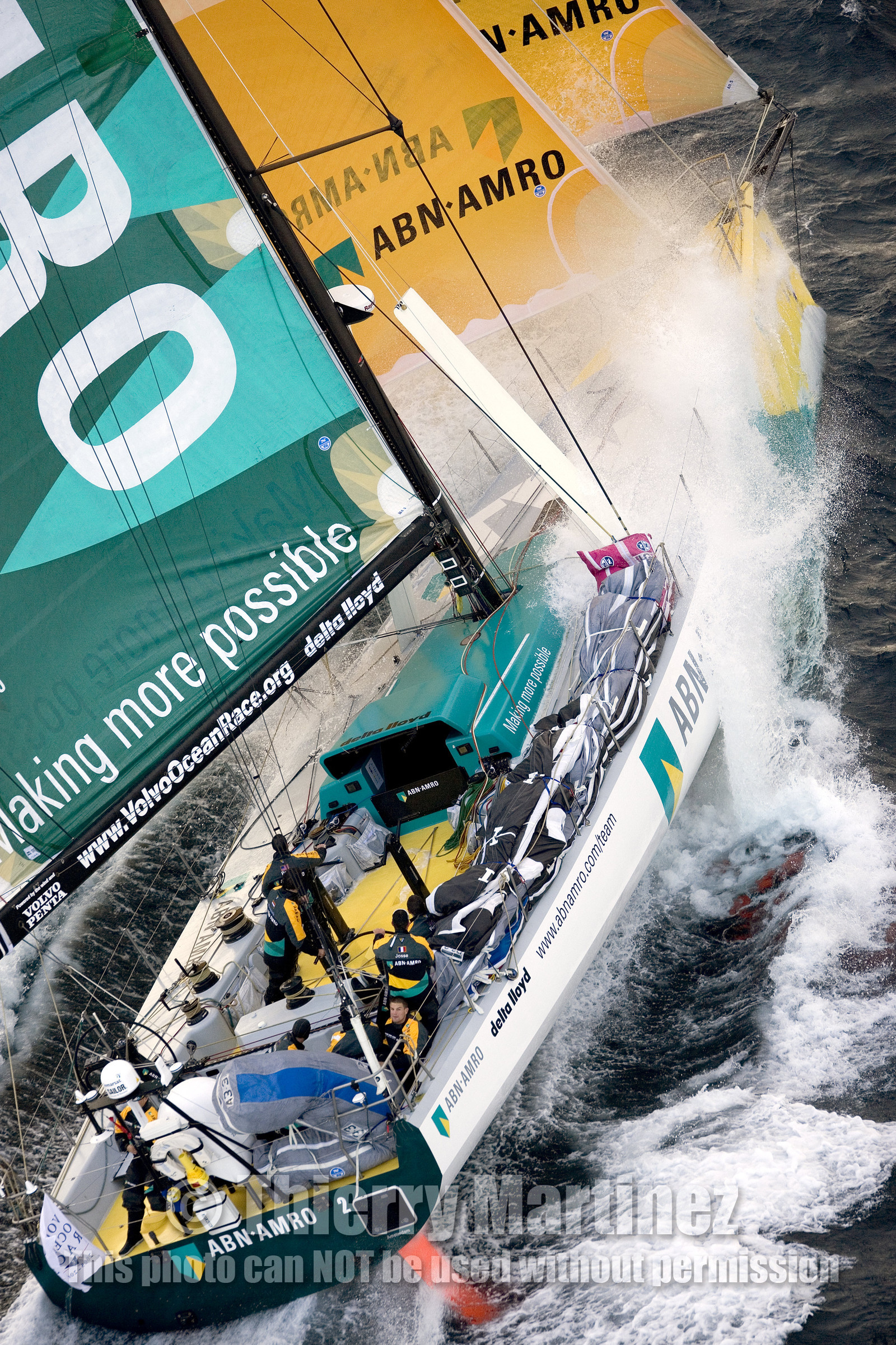 VOLVO OCEAN RACE START - VIGO-SPAIN- 12NOV 2005