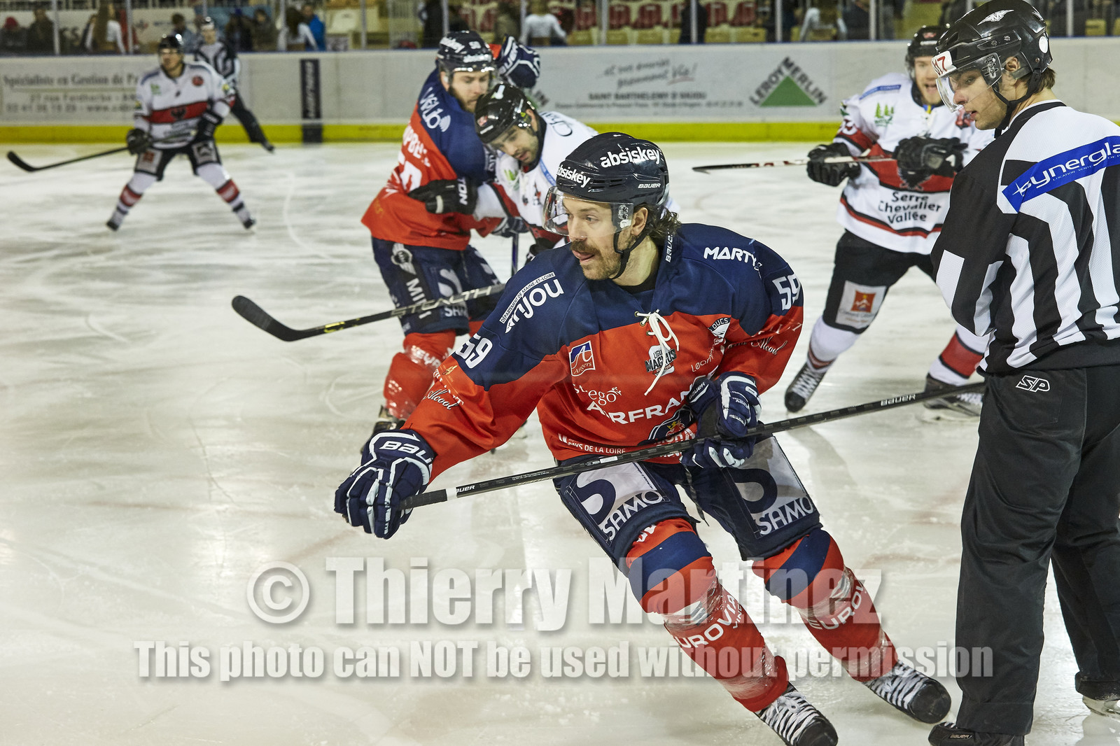 THM_16_01608-HOCKEY
