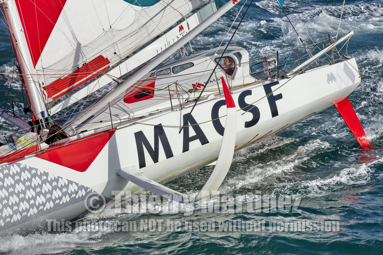 22_39060   © Thierry Martinez.DINARD, FRANCE. 9 Novembre  2022Départ de la 12éme ROUTE DU RHUM, transatlantique course à la voile en solitaire de St Malo(FRA)  à Pointe à Pitre (FRA-Guadeloupe) 3.543 milles nautiques.