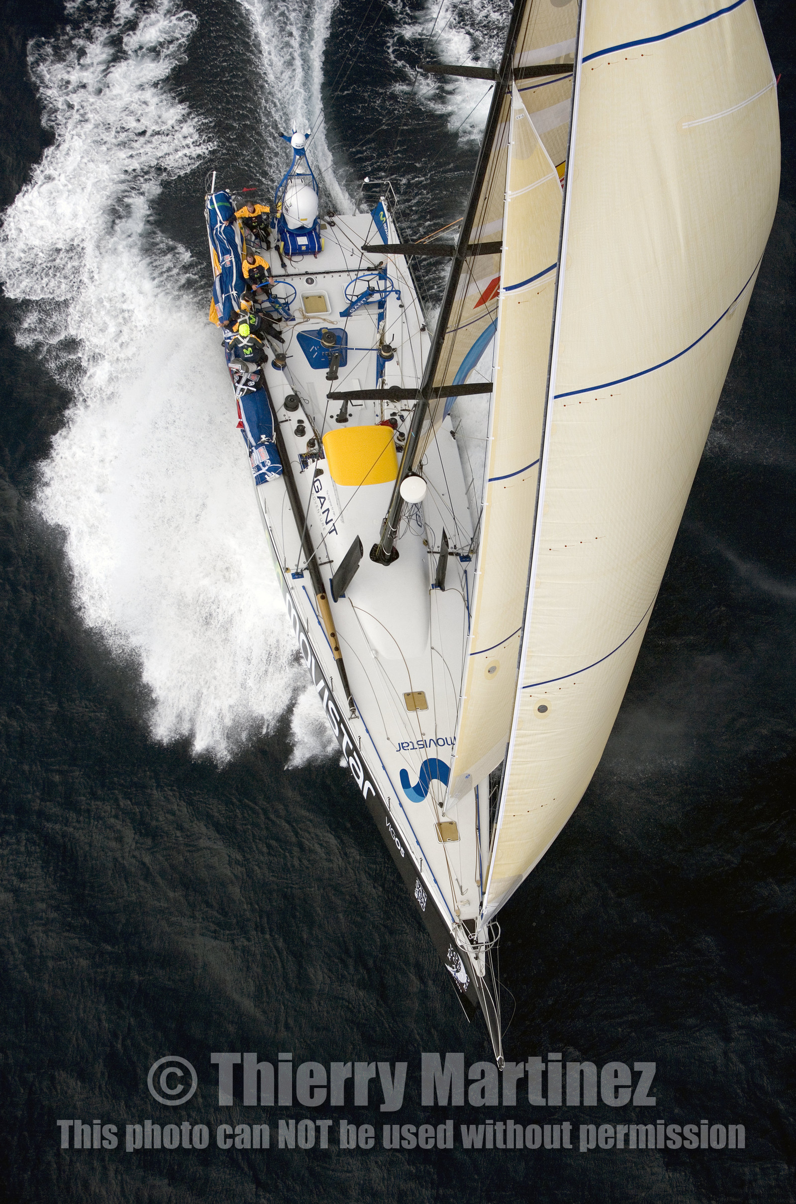 VOLVO OCEAN RACE START - VIGO-SPAIN- 12NOV 2005