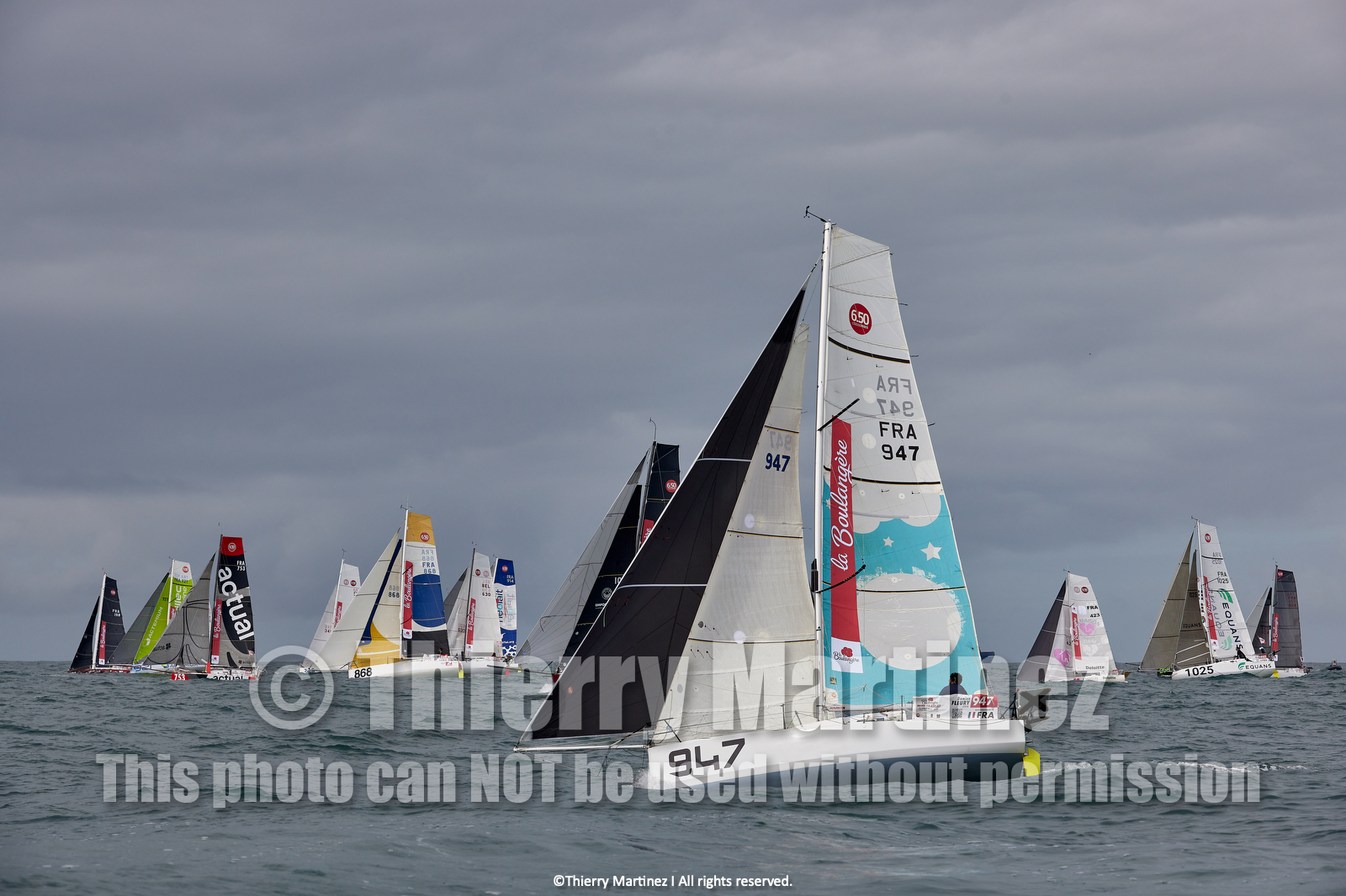 23_21905   © Thierry Martinez. LES SABLES D'OLONNE, 85 - FRANCE 25 septembre 2023.Départ MINI TRANSAT 2023. Départ du Dimanche 24 septembre retardé au Lundi 25 Sept .Les Sables d’Olonne (FRA)    Santa Cruz de la Palma ( Canaries)    St François ( Guadeloupe): 4050 NM.
