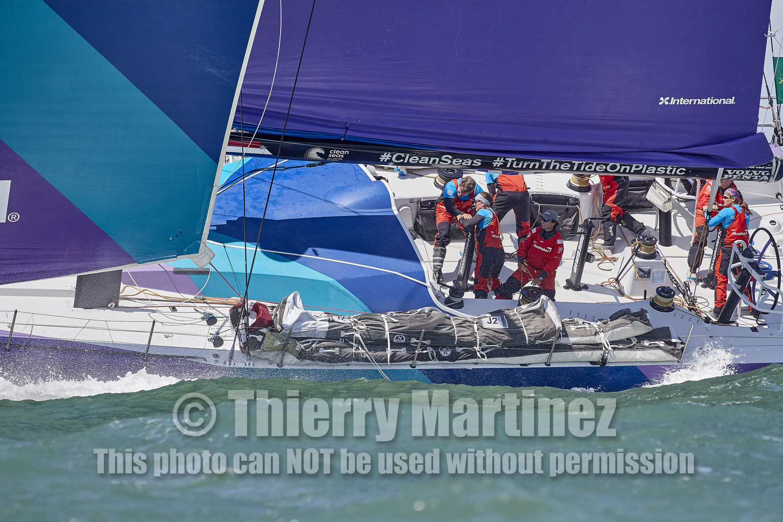 THM-17_065319_team AkzoNobel
