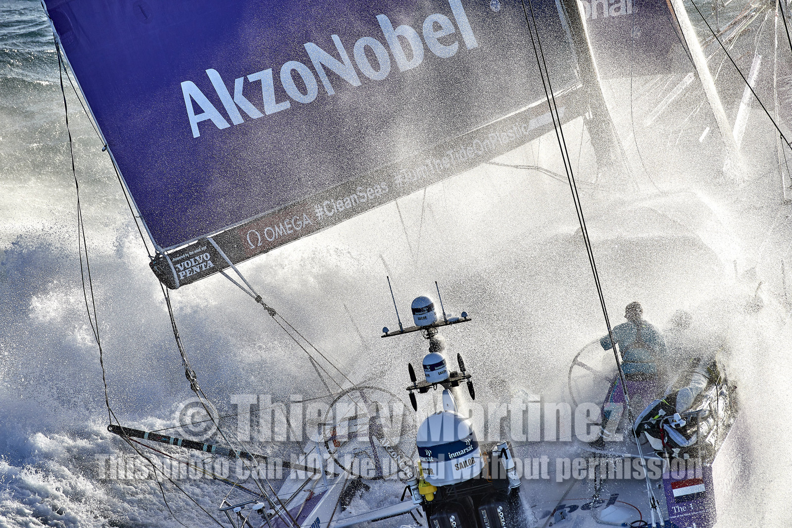 THM-17_108732_VOR-LISBON-LEG2start