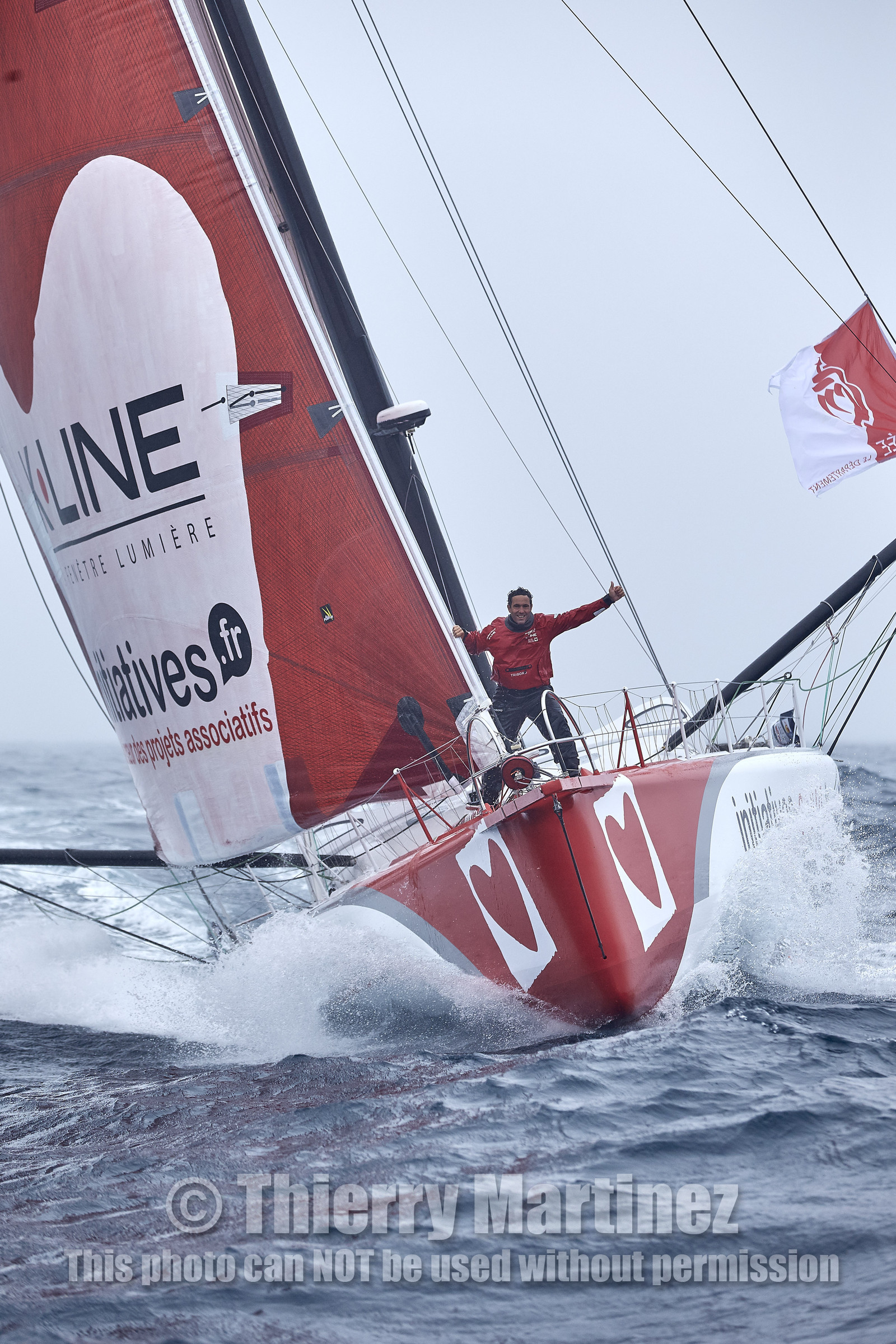 16_40374  ©Th.Martinez Sea&Co.  ILE DE GROIX - - FRANCE. 3 Août 2016. .Tanguy De Lamotte (FRA), a bord de l'IMOCA Initiatives-Coeur au large de l'Ile de Groix (FRA) en préparation du Vendée Globe 2016-17.