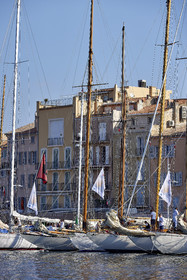 THM-21_23927_VOILES ST TROPEZ