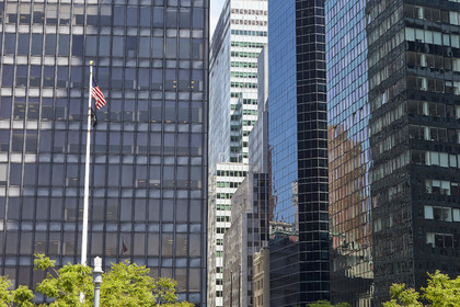 16_13589-NY