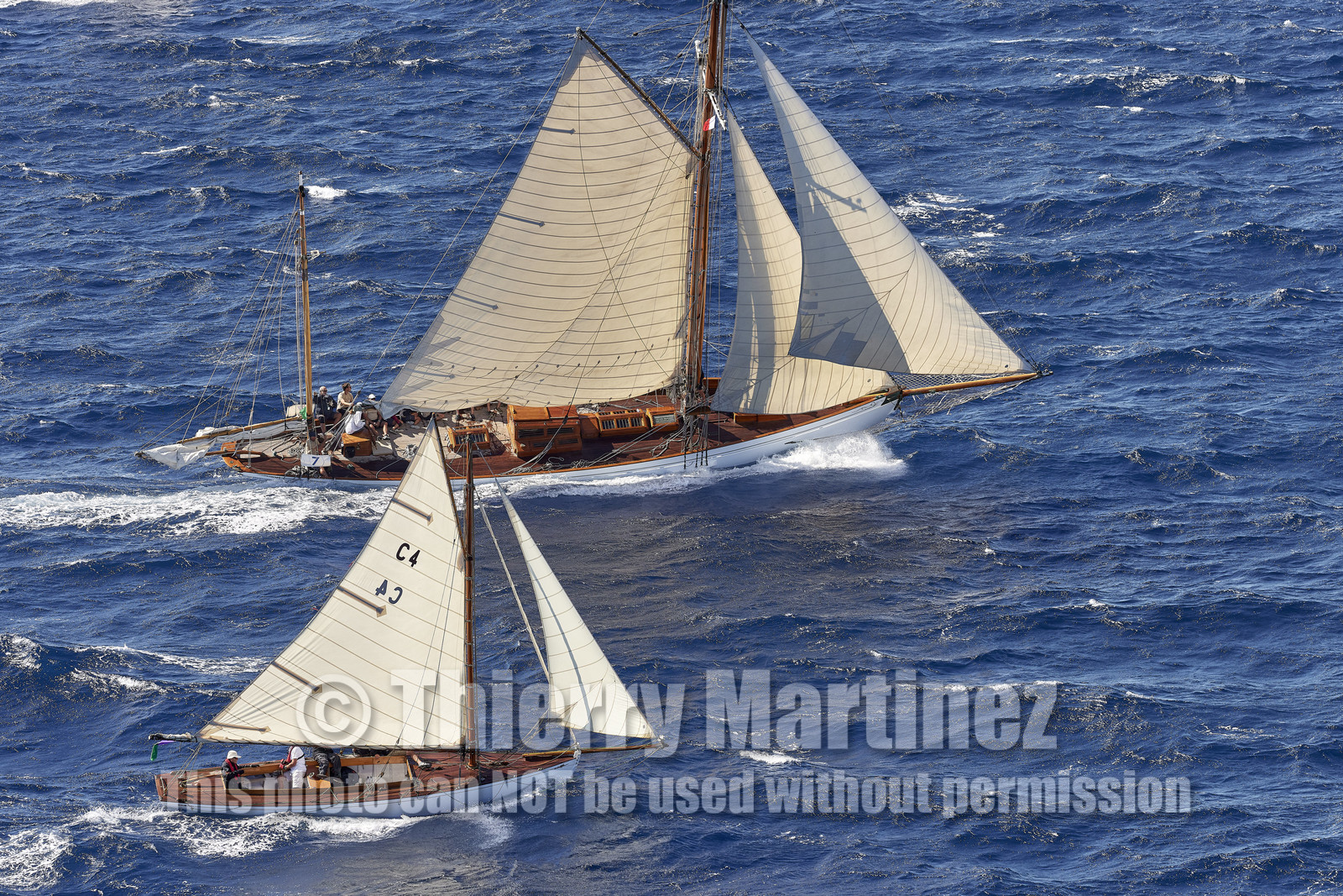 THM-21_23200_VOILES ST TROPEZ DAY 2 HELI