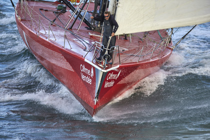 Départ de Jeff Pellet (FRA) sur son bateau COME IN VENDEE POUR UN TOUR DU MONDE;