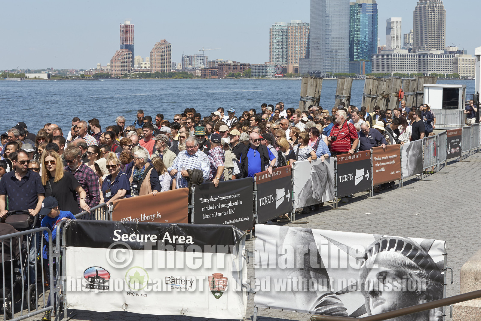 16_13576-NY