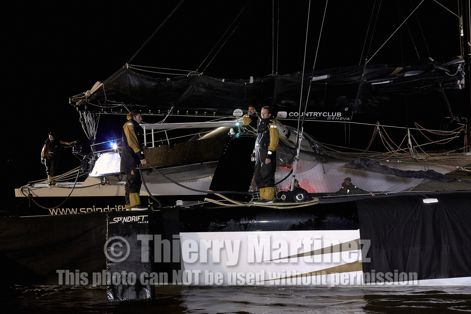 MAXI  SPINDRIFT 2 Jules Verne trophy  2015 2016 attempt.
