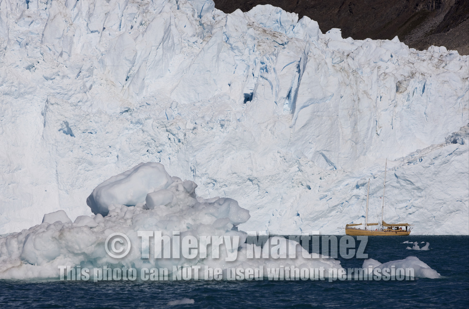 Schooner LA LOUISE sailing on west coast of Greenland.