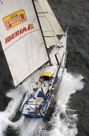 VOLVO OCEAN RACE START - VIGO-SPAIN- 12NOV 2005