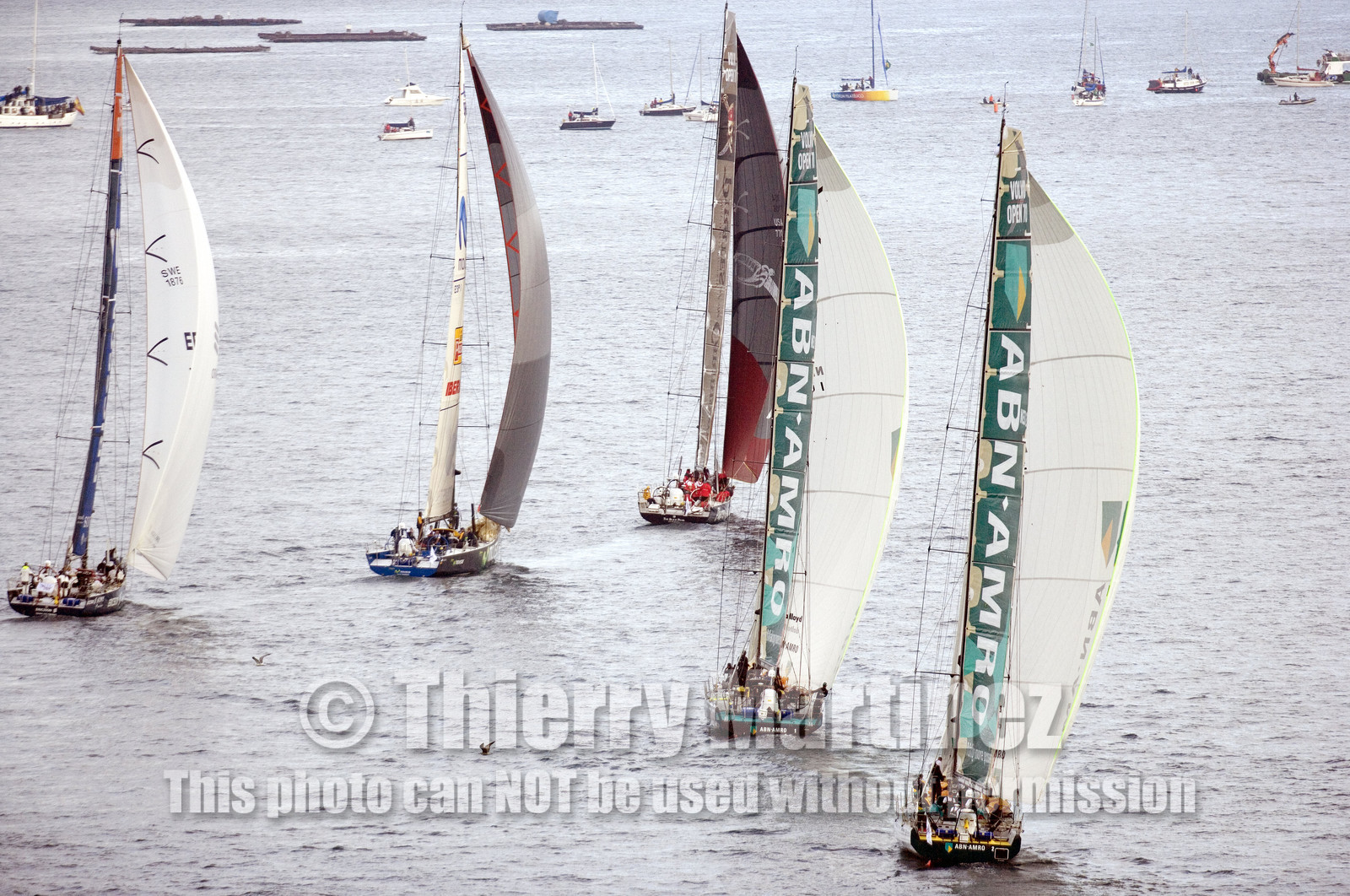 VOLVO OCEAN RACE START - VIGO-SPAIN- 12NOV 2005