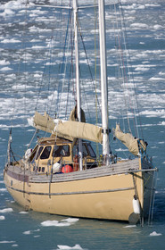 Schooner LA LOUISE sailing on west coast of Greenland.