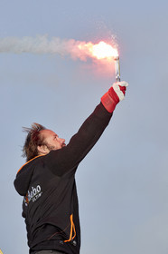 Single-handed sailing round the world record .