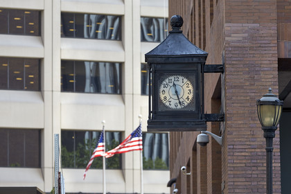 16_13594-NY