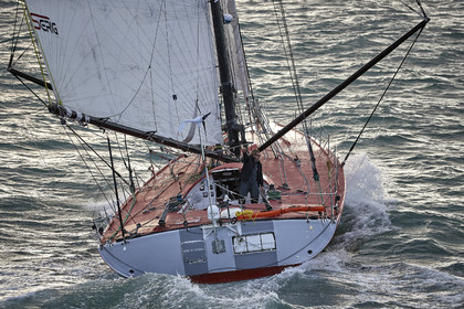 Départ de Jeff Pellet (FRA) sur son bateau COME IN VENDEE POUR UN TOUR DU MONDE;