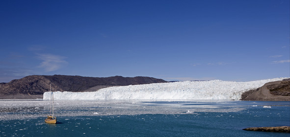 Schooner LA LOUISE sailing on west coast of Greenland.