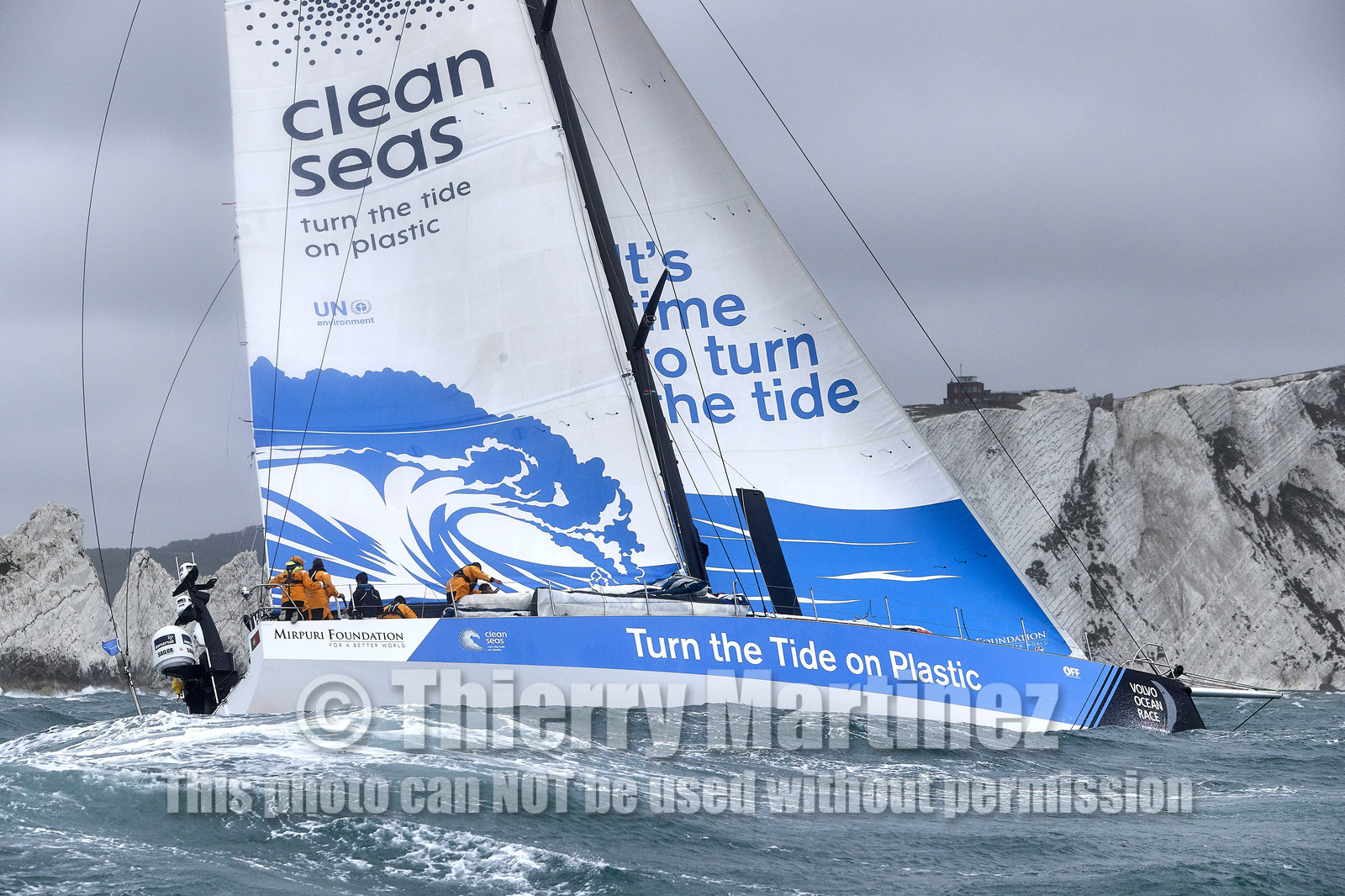 LENDY COWES WEEK - Round the island.