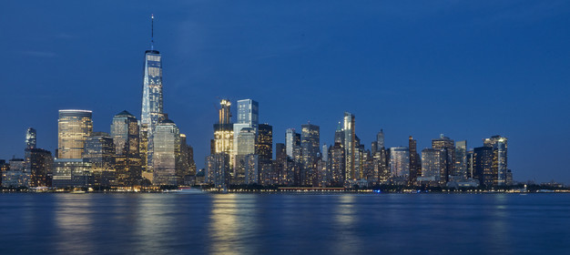 16_17078-NY at sunset