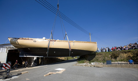Launch of Thierry Dubois (FRA) new schooner LA LOUISE