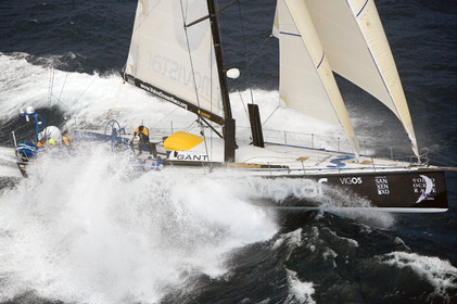 VOLVO OCEAN RACE START - VIGO-SPAIN- 12NOV 2005