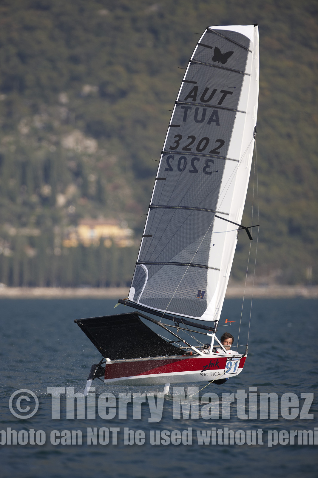 2012 ZHIK NAUTICA MOTH WORLDS.