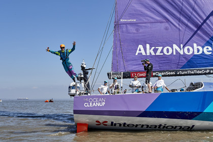 team AkzoNobel  in Volvo Ocean Race 2017-18.
