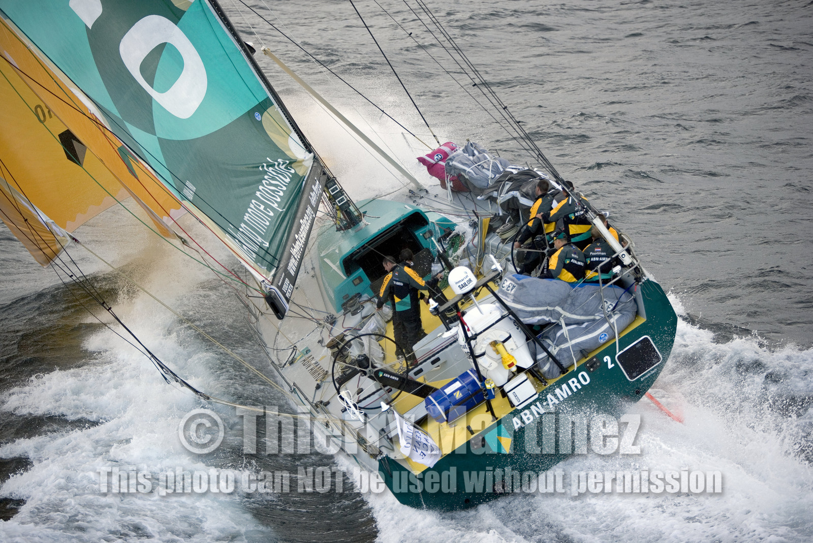 VOLVO OCEAN RACE START - VIGO-SPAIN- 12NOV 2005