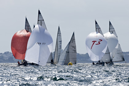 THM-15_49587-6M WORLDS