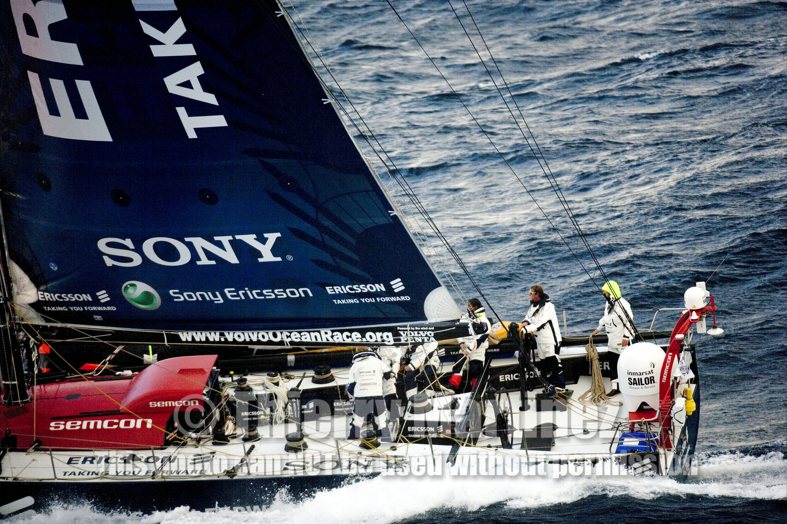 VOLVO OCEAN RACE START - VIGO-SPAIN- 12NOV 2005