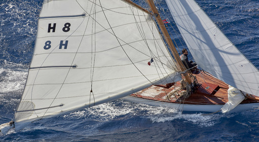 THM-21_23022_VOILES ST TROPEZ DAY 2 HELI
