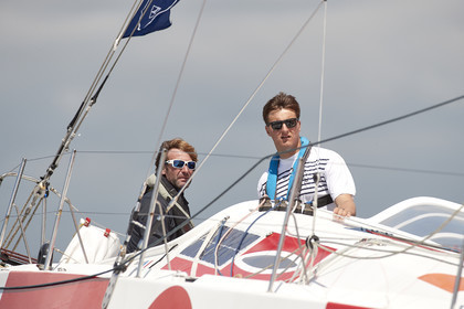 THM-19_15376_ARMEN RACE
