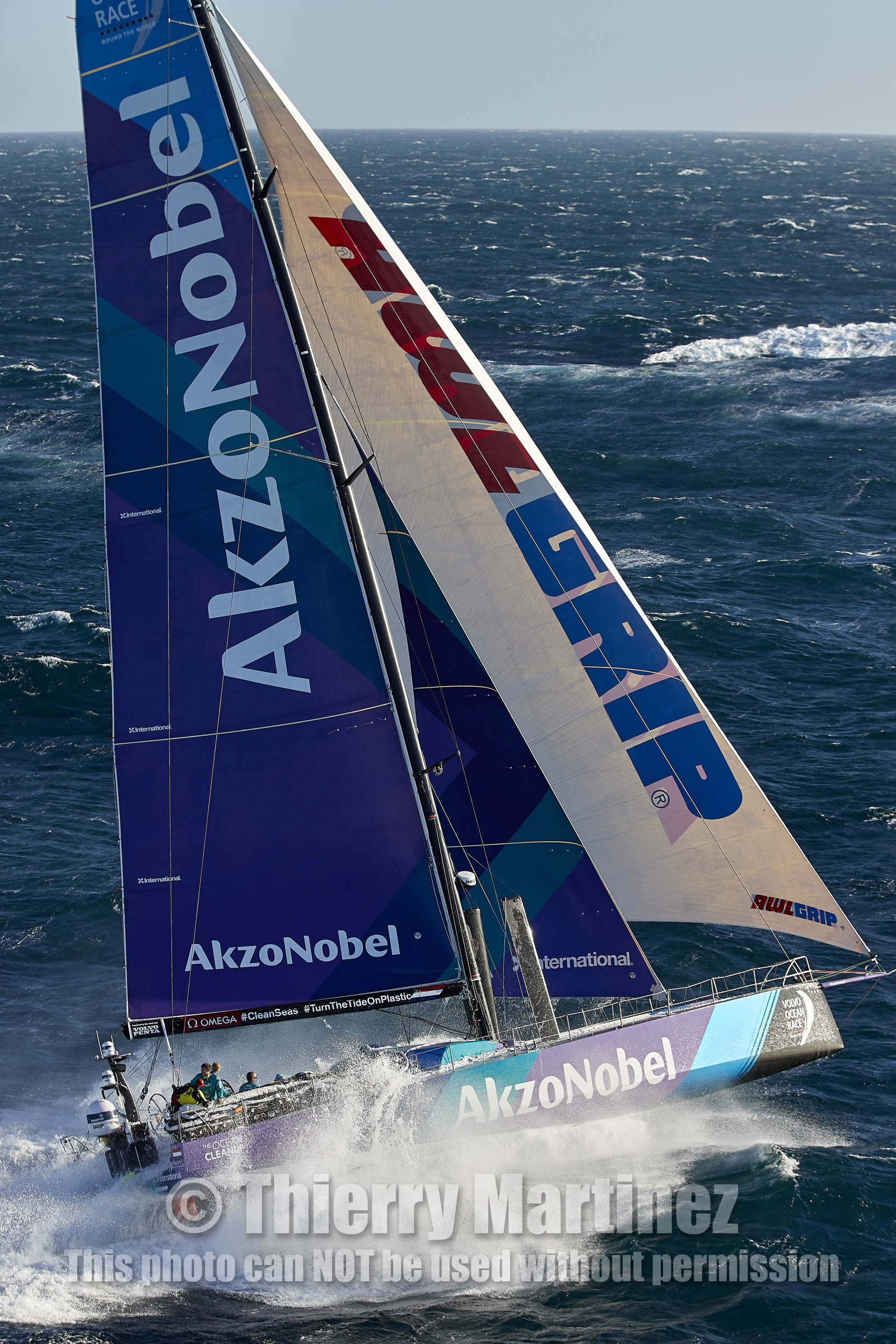 THM-17_107423_VOR-LISBON-LEG2start
