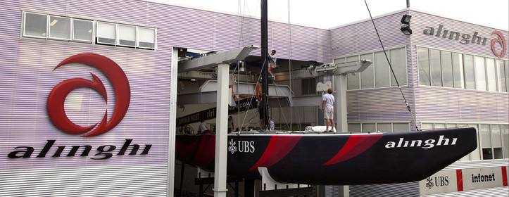 03_1061D © Th.Martinez Auckland   New Zealand. 24th February 2003  America's Cup 2003. Day 4, Race cancelled lack of wind. Alinghi (SUI64) vs Team New Zealand (NZL82)For fourth times in row race day 4 of the America's Cup 2003 have been cancelled . SUI 64 , Alinghi'race boats have been left in shed..