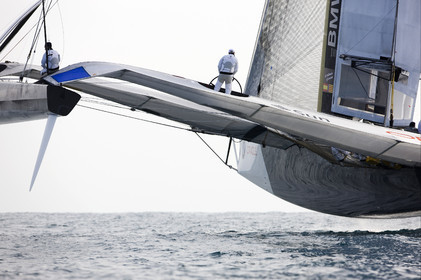33rd  AMERICA'S CUP Valencia Spain, February 2010 - Defender:  ALINGHI (ALINGHI 5) vs Challenger : BMW Oracle Racing (USA 17)